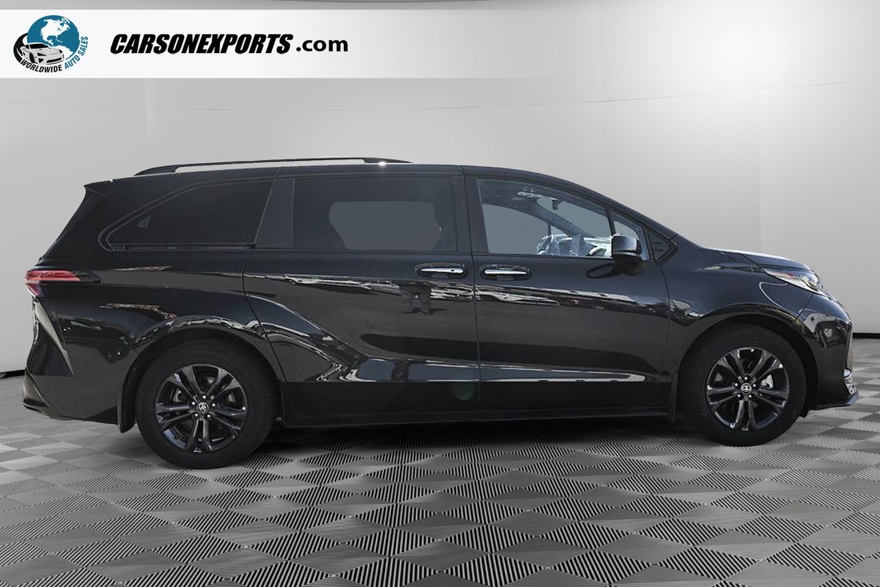 2025 Toyota Sienna XSE-3