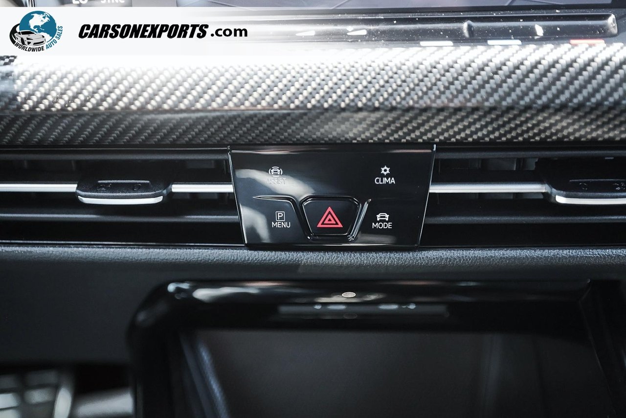 2024 Volkswagen Golf R Base-34