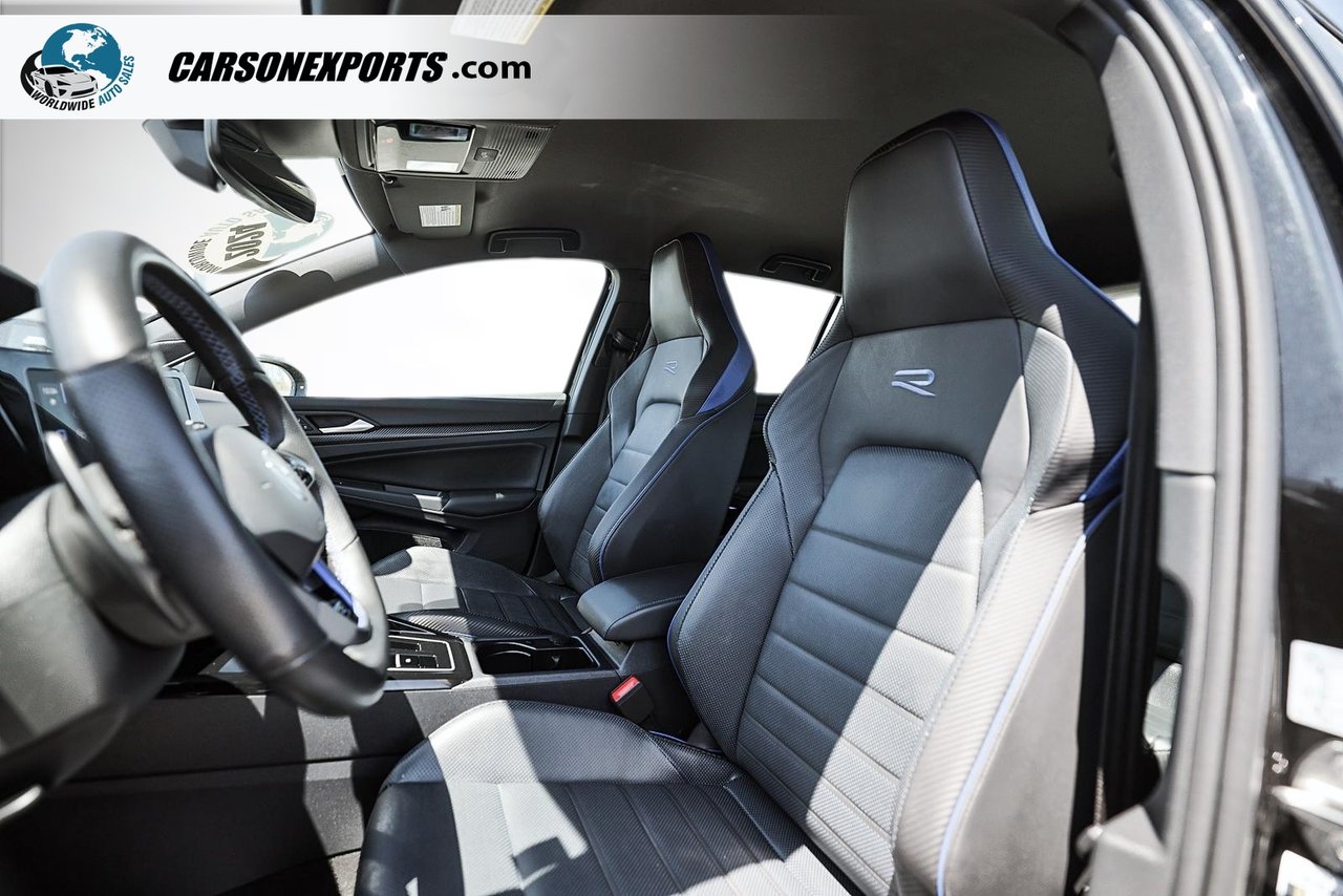 2024 Volkswagen Golf R Base-16
