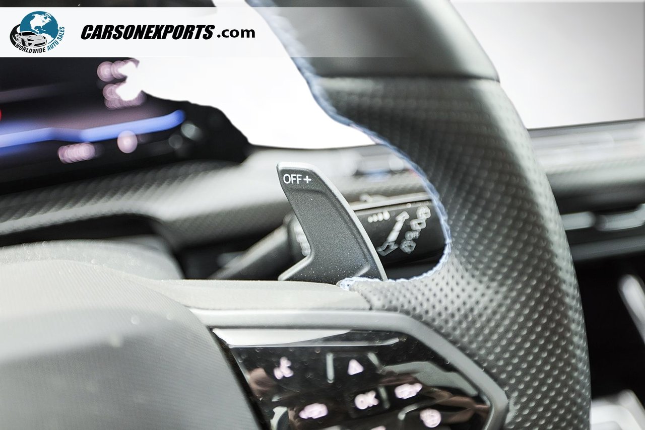2024 Volkswagen Golf R Base-12