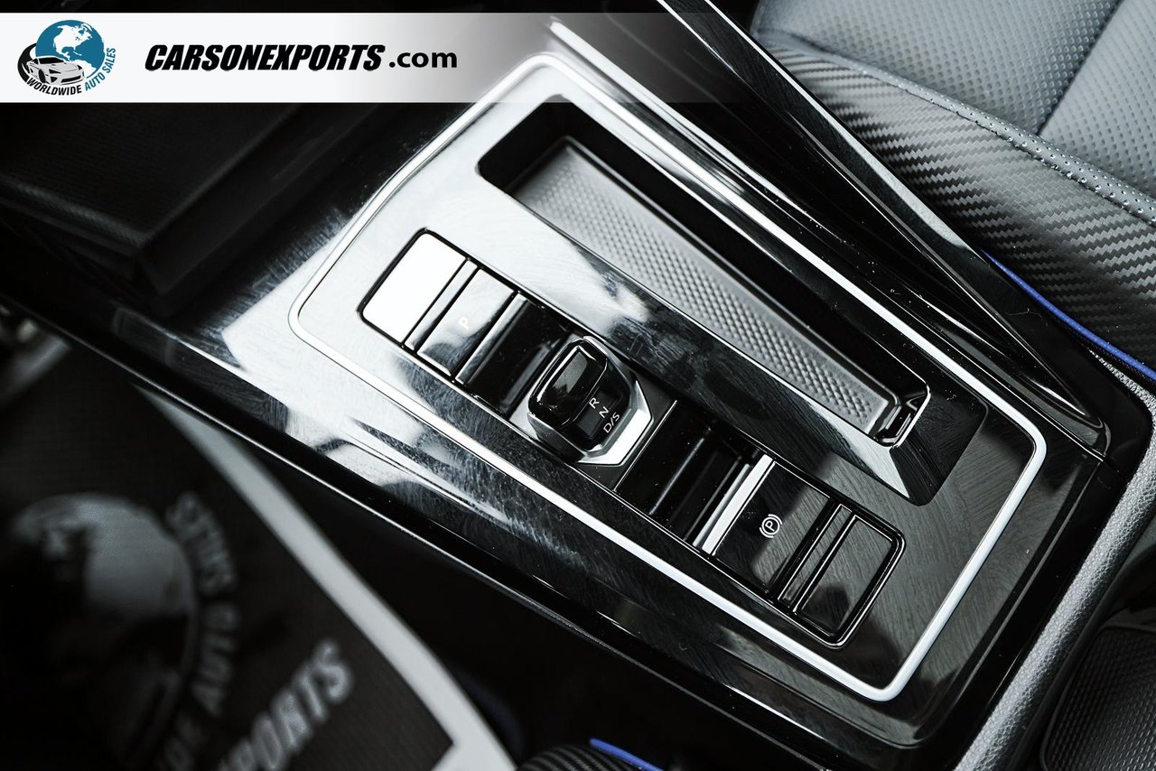 2024 Volkswagen Golf R Base-33