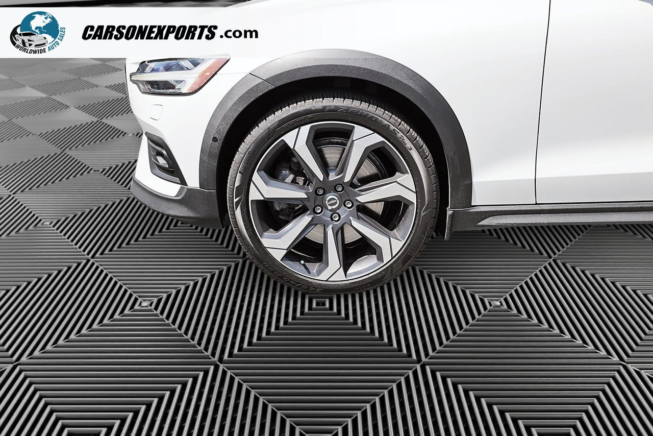 2022 Volvo V60 Cross Country T5-11