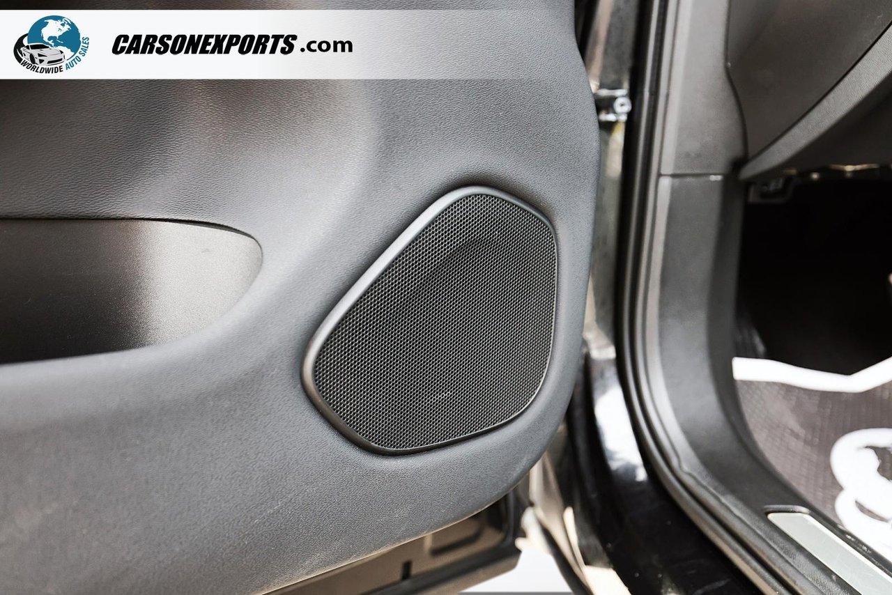 2019 Volvo XC60 Hybrid T8 R-Design-18