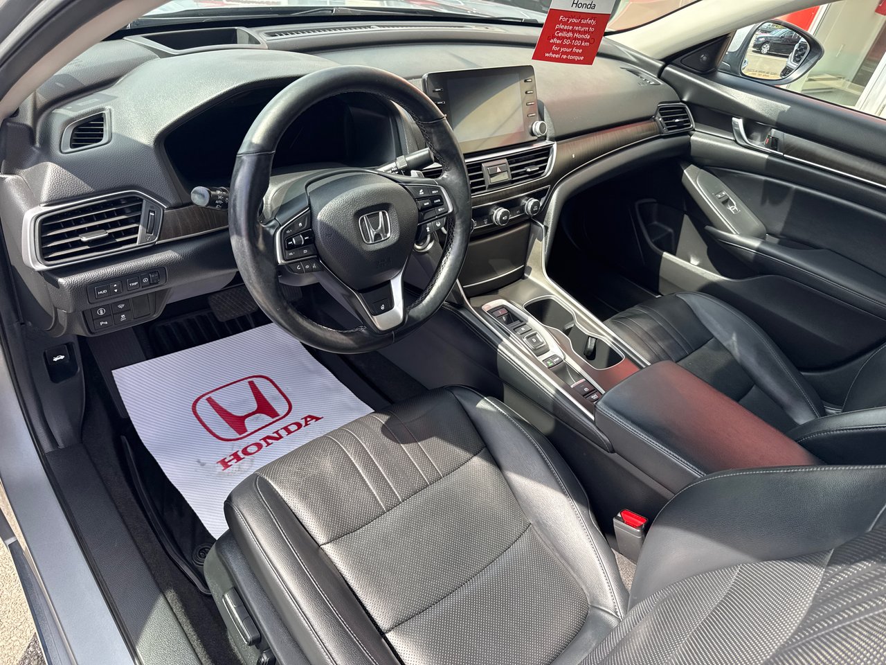 2018 Honda Accord Touring 2.0T-10
