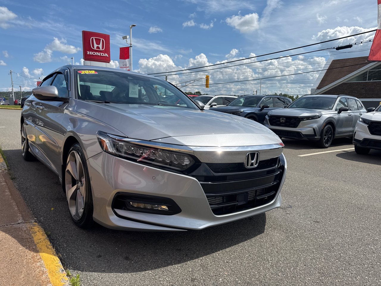2018 Honda Accord Touring 2.0T-1