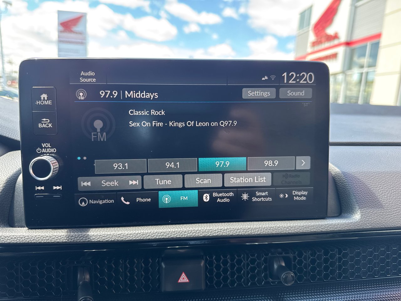 2024 Honda CR-V Hybrid Touring-19