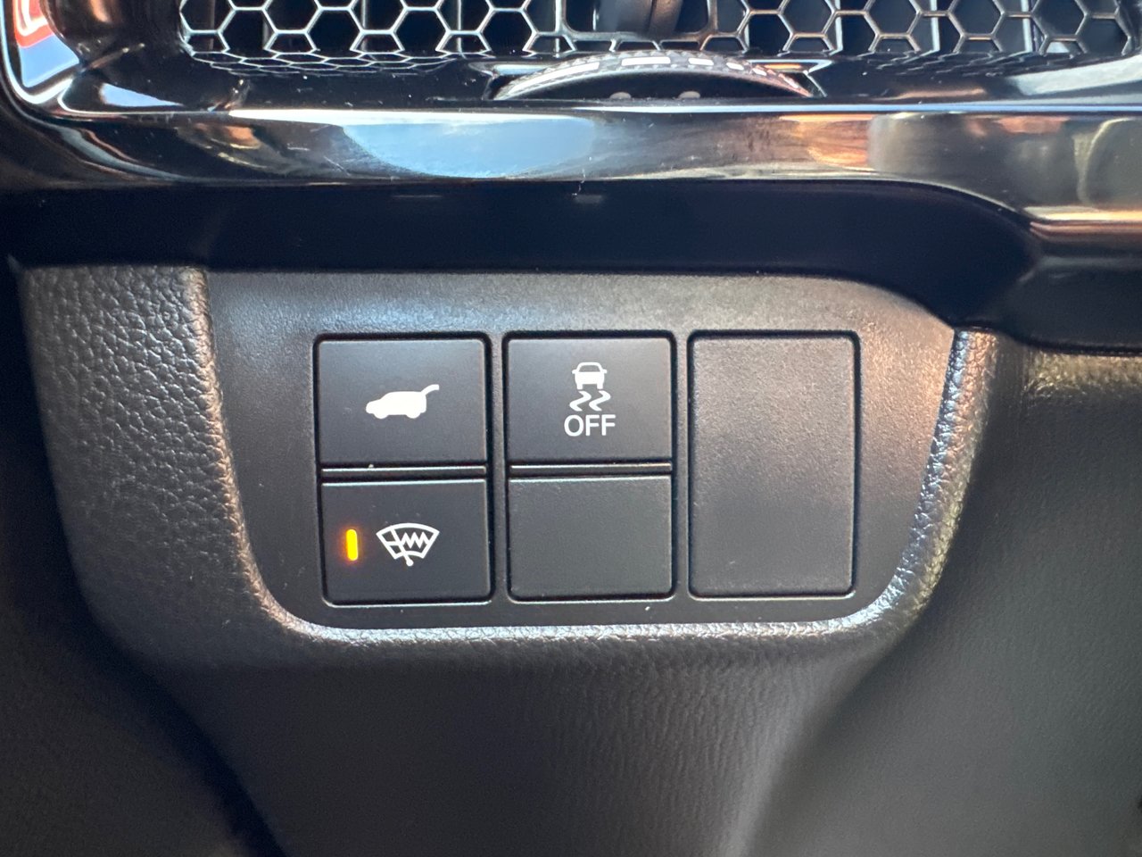 2025 Honda CR-V Hybrid Touring-14