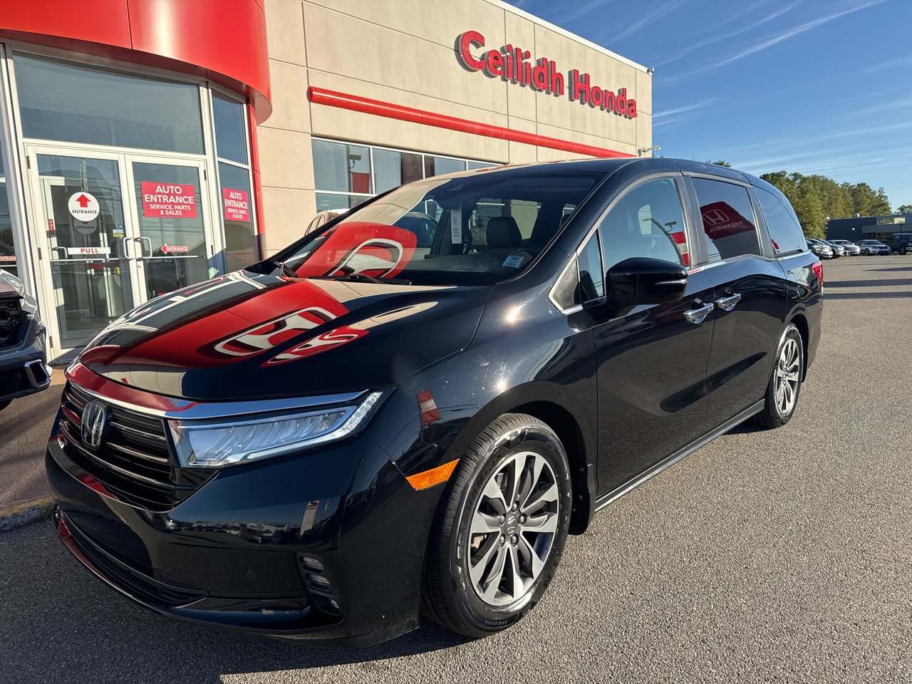 Black 2022 Honda Odyssey Minivan Automatic