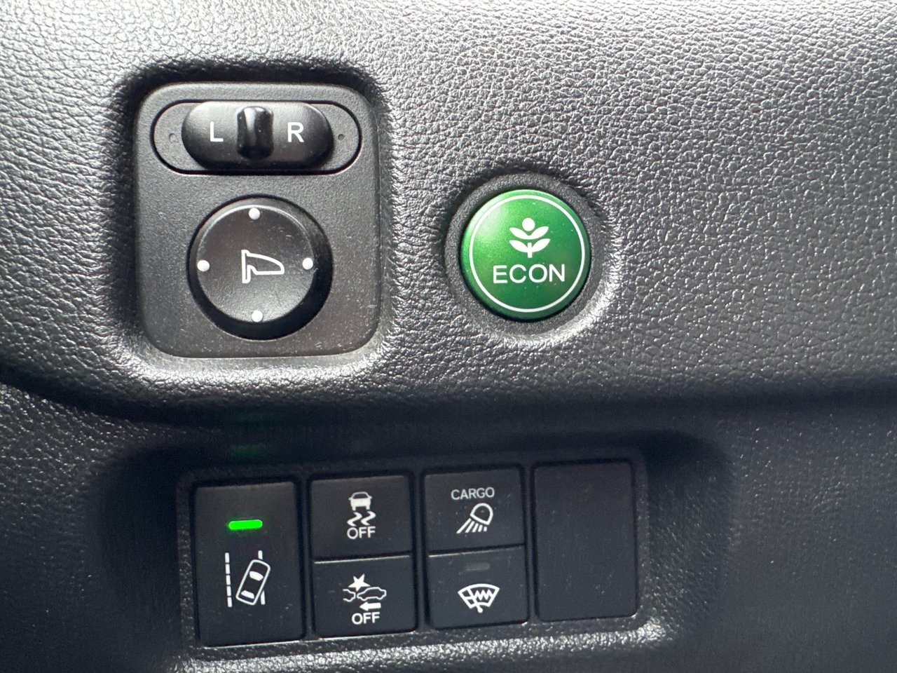 2017 Honda Ridgeline Sport-12