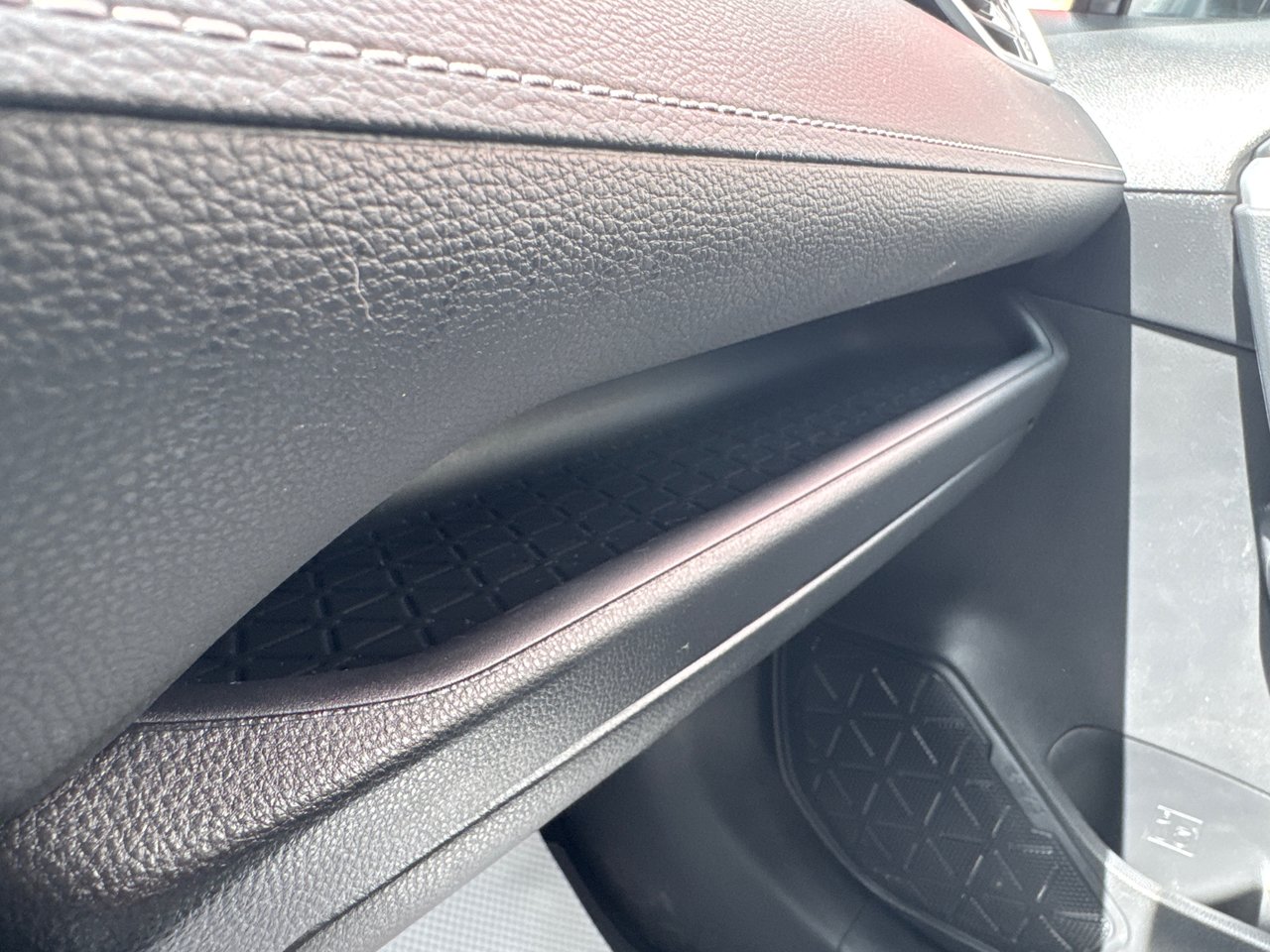 2024 Toyota RAV4 LE-21