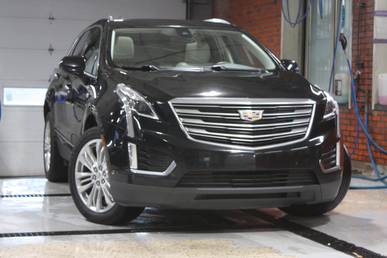  2017 Cadillac XT5 SUV / Crossover Four-Wheel Drive Automatic