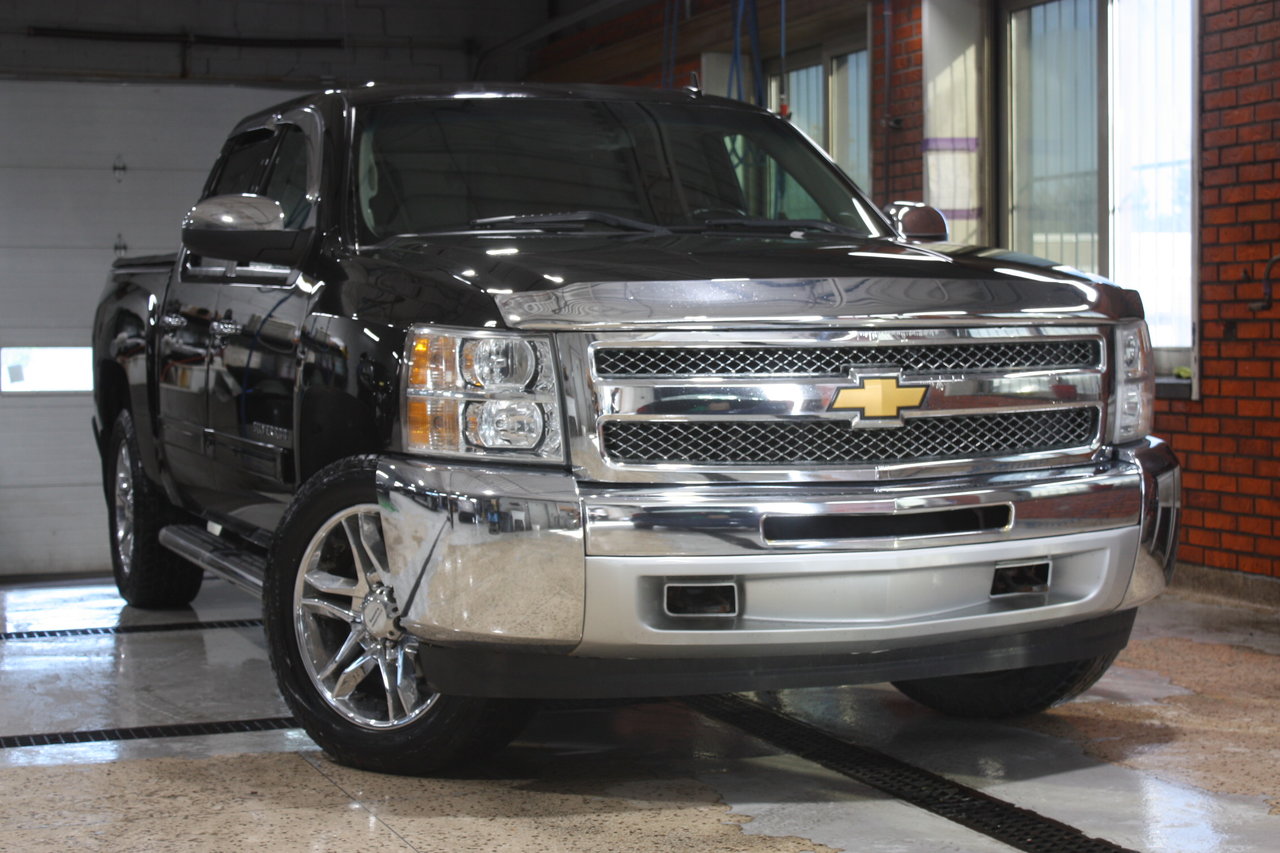 2013 Chevrolet Silverado 1500 Pickup Truck Four-Wheel Drive Automatic