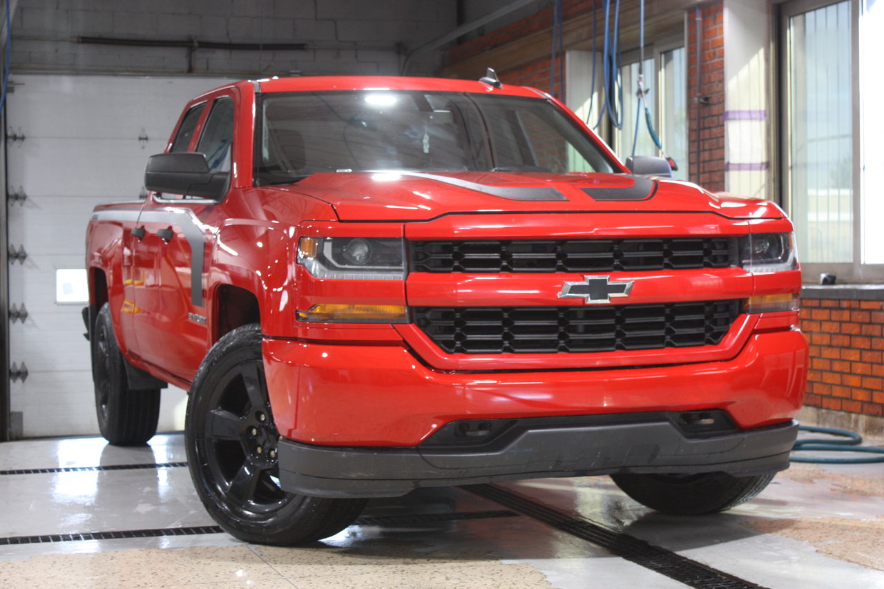 2017 Chevrolet Silverado 1500 Pickup Truck Four-Wheel Drive Automatic