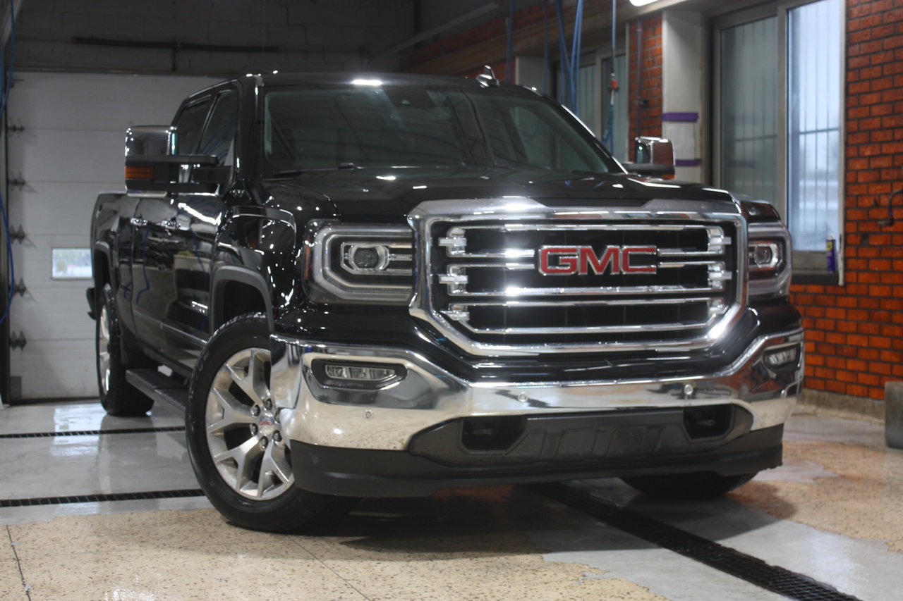  2017 GMC Sierra 1500 Pickup Truck Four-Wheel Drive Automatic