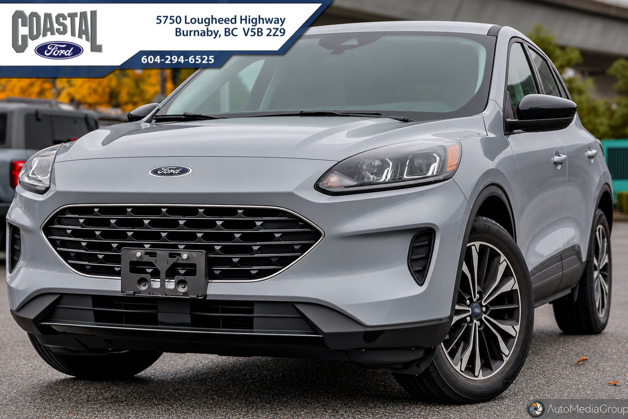 ICED BLUE SILVER METALLIC 2022 Ford Escape SUV / Crossover All-Wheel Drive 8-Speed Automatic