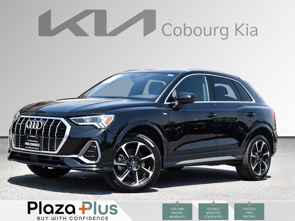 2021 Audi Q3 Progressiv CRAZY LOW KM | CLEAN CARFAX | AWD | PANORAMIC SUNROOF | POWER TAILGATE | SO MUCH MORE!