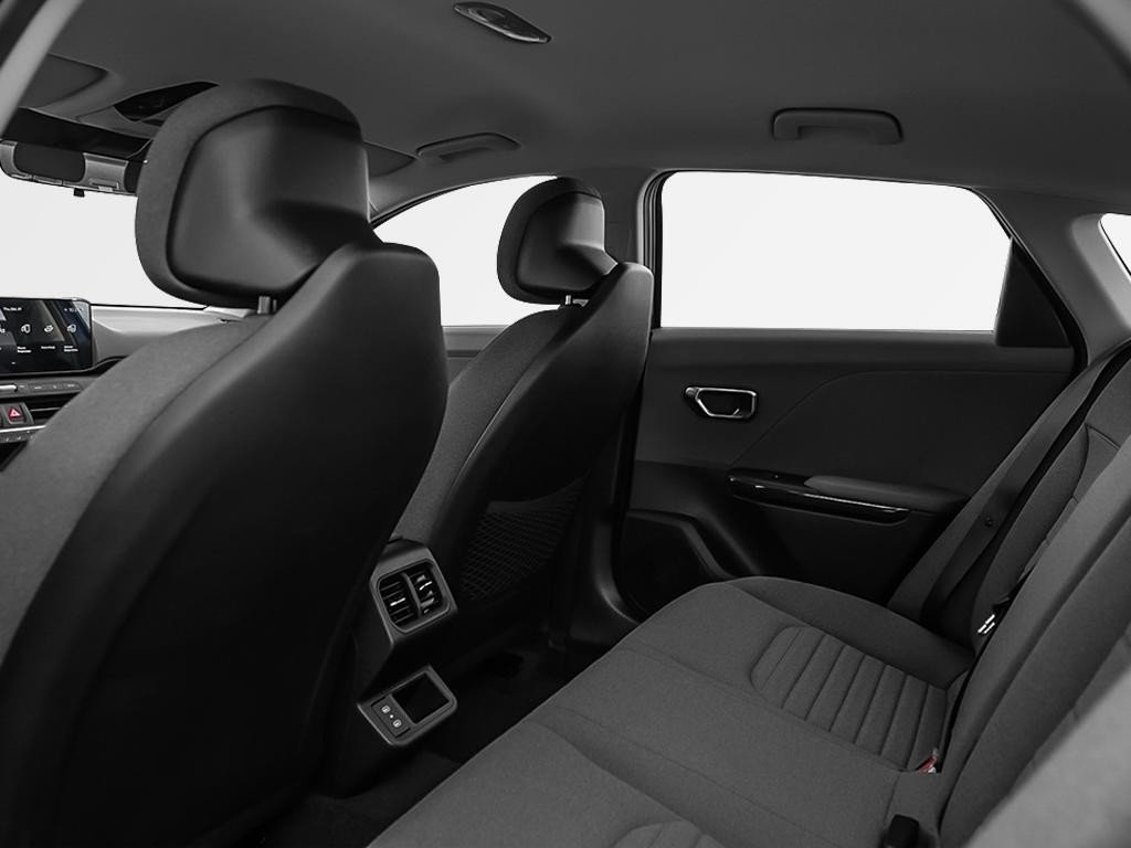 2026 Kia K4 EX-19