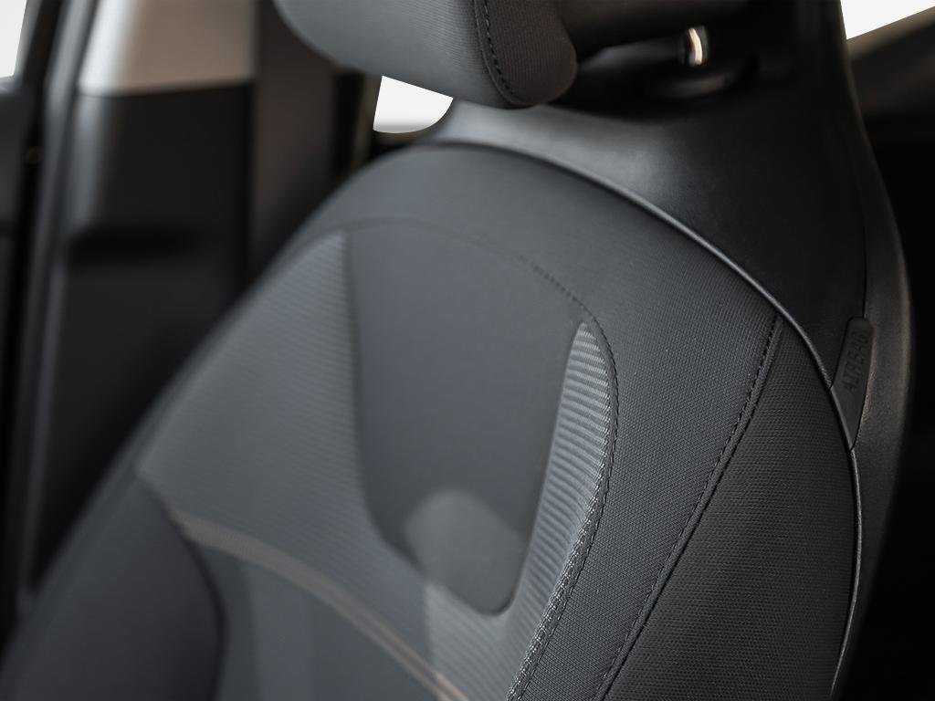 2025 Kia Niro PHEV LX-24