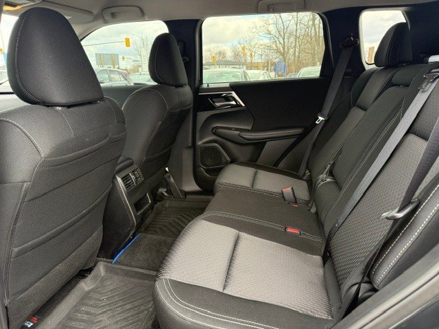 2024 Mitsubishi Outlander Plug-In Hybrid ES-6