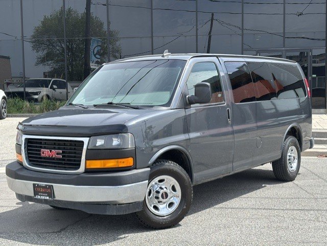 2017 GMC Savana LT 2500