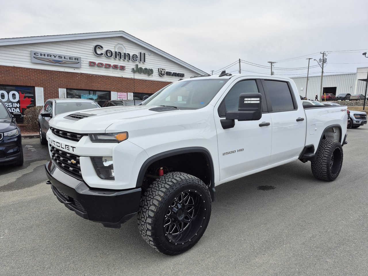 2023 Chevrolet Silverado 2500HD Custom Crew Cab 4WD
