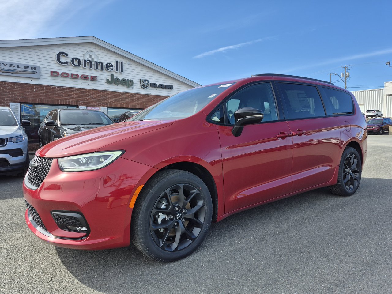 2026 Chrysler Pacifica Select FWD