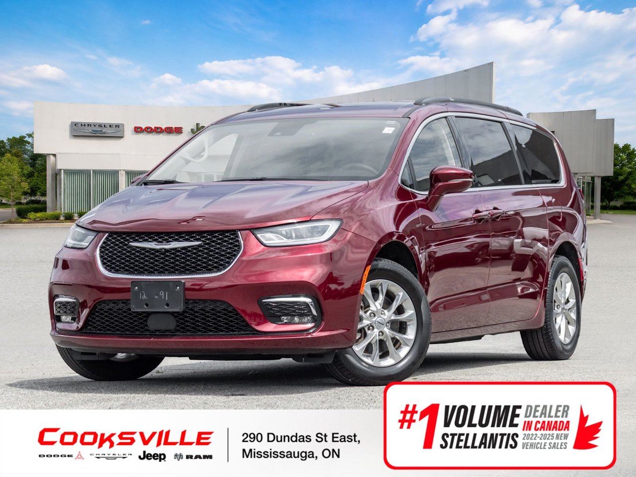 Velvet Red (Pearl) 2022 Chrysler Pacifica Minivan All-Wheel Drive Automatic