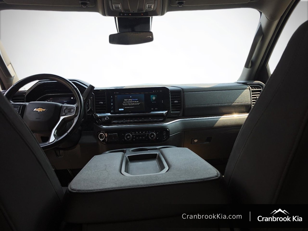 2025 Chevrolet Silverado 1500 LT-8