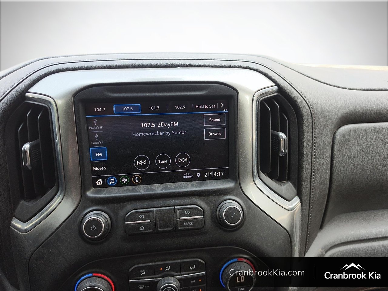 2019 Chevrolet SILVERADO 1500 LT-17