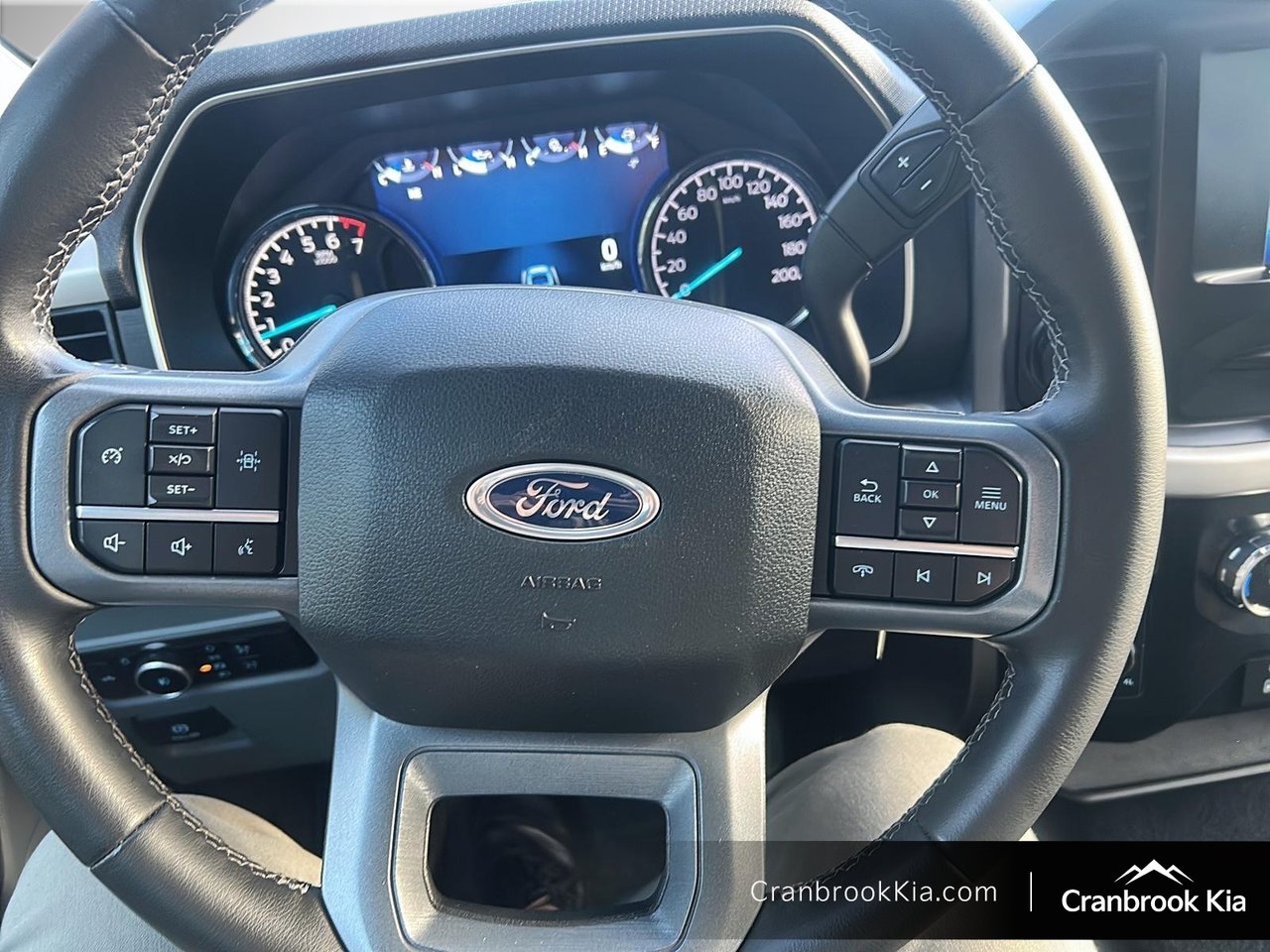 2023 Ford F-150 XLT-12