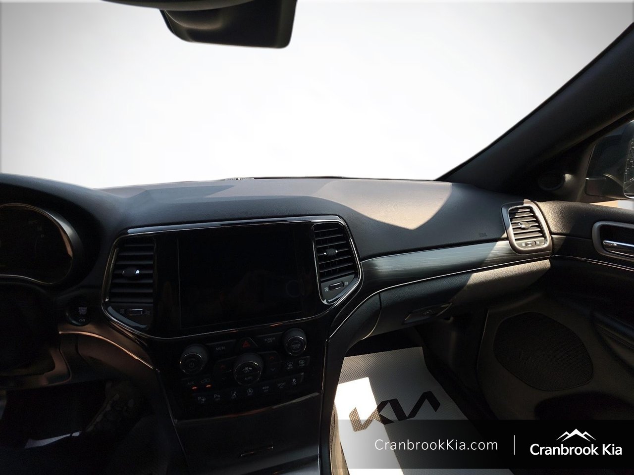 2021 Jeep Grand Cherokee Limited X-13