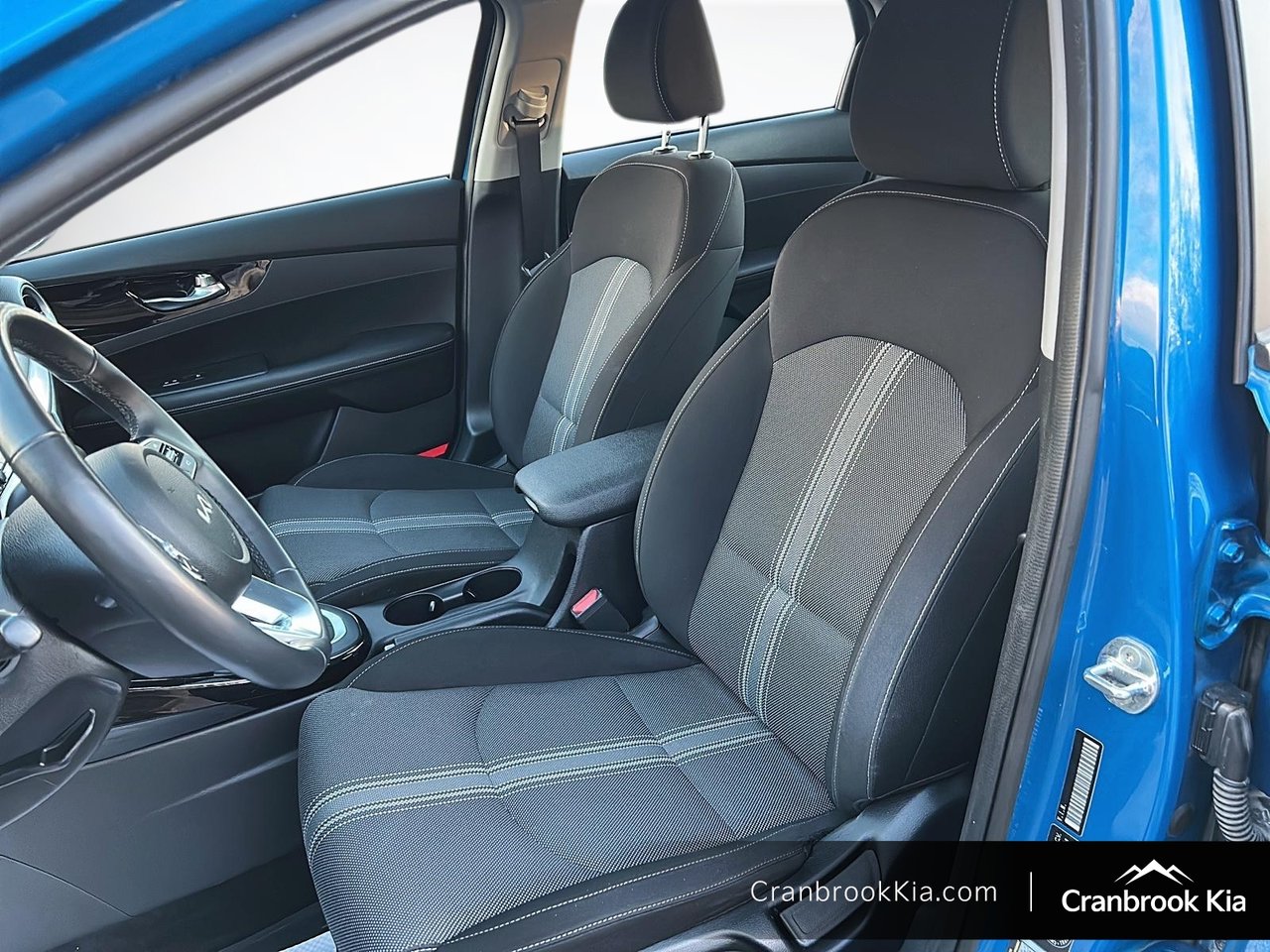 2022 Kia FORTE EX+-8