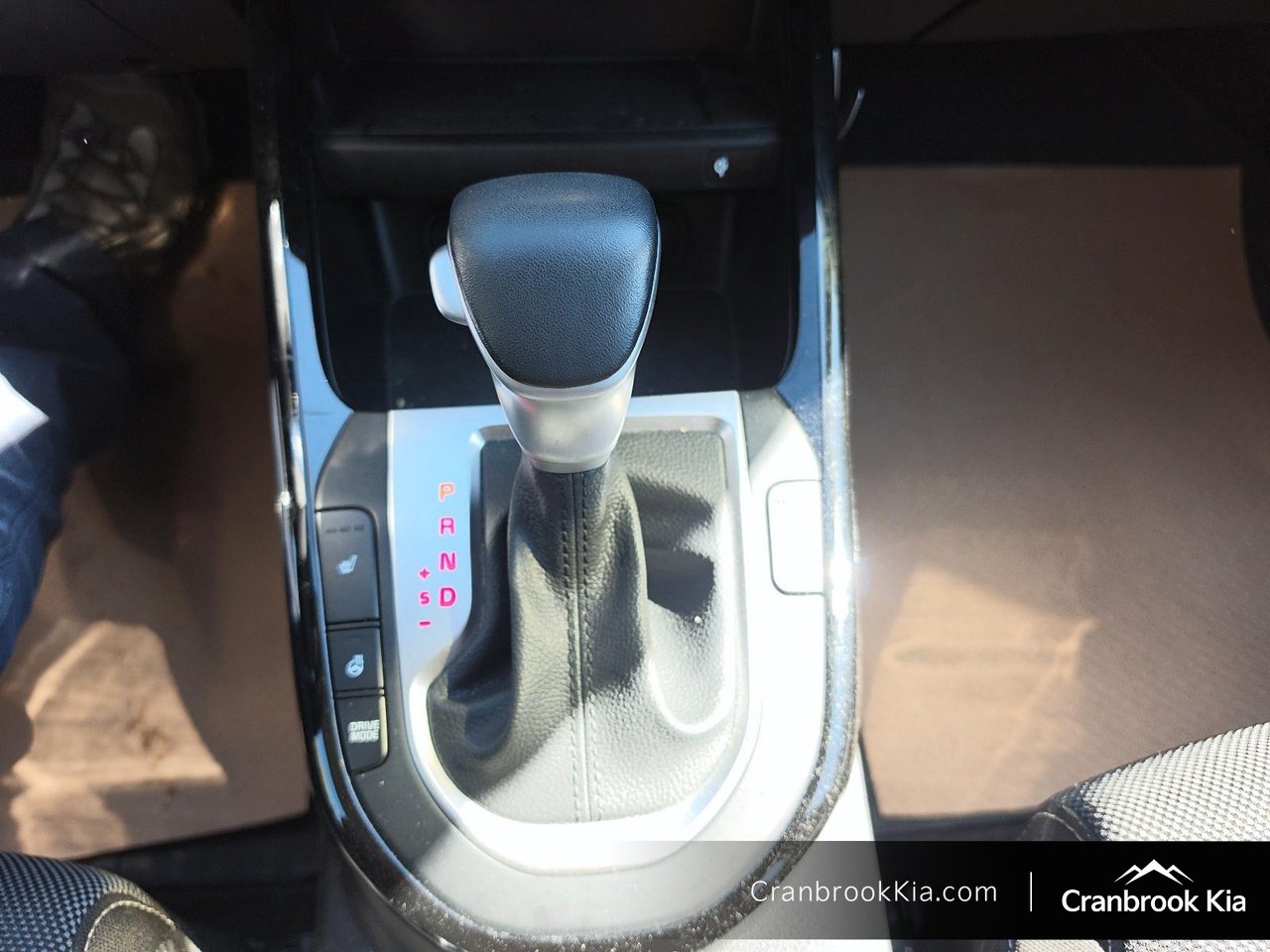 2023 Kia Forte EX-14