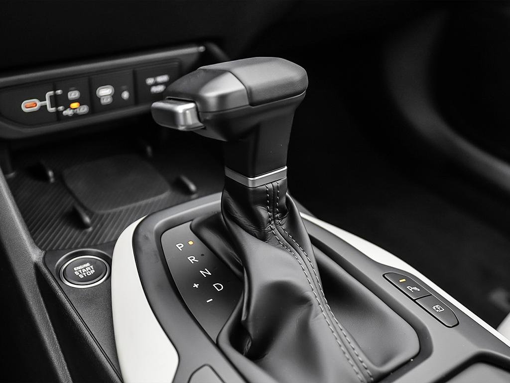 2025 Kia K4 GT-Line Turbo Limited-13