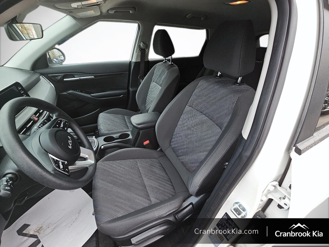 2024 Kia SELTOS LX-8