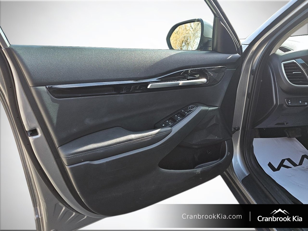 2025 Kia SELTOS EX-10