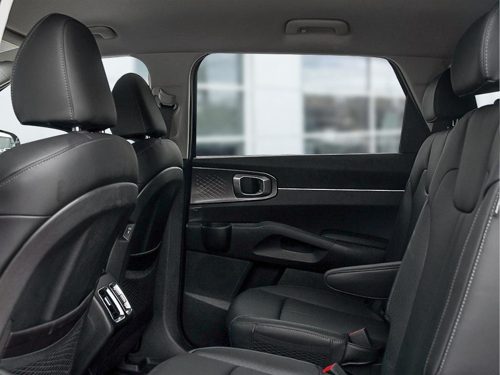 2025 Kia Sorento PHEV EX-18