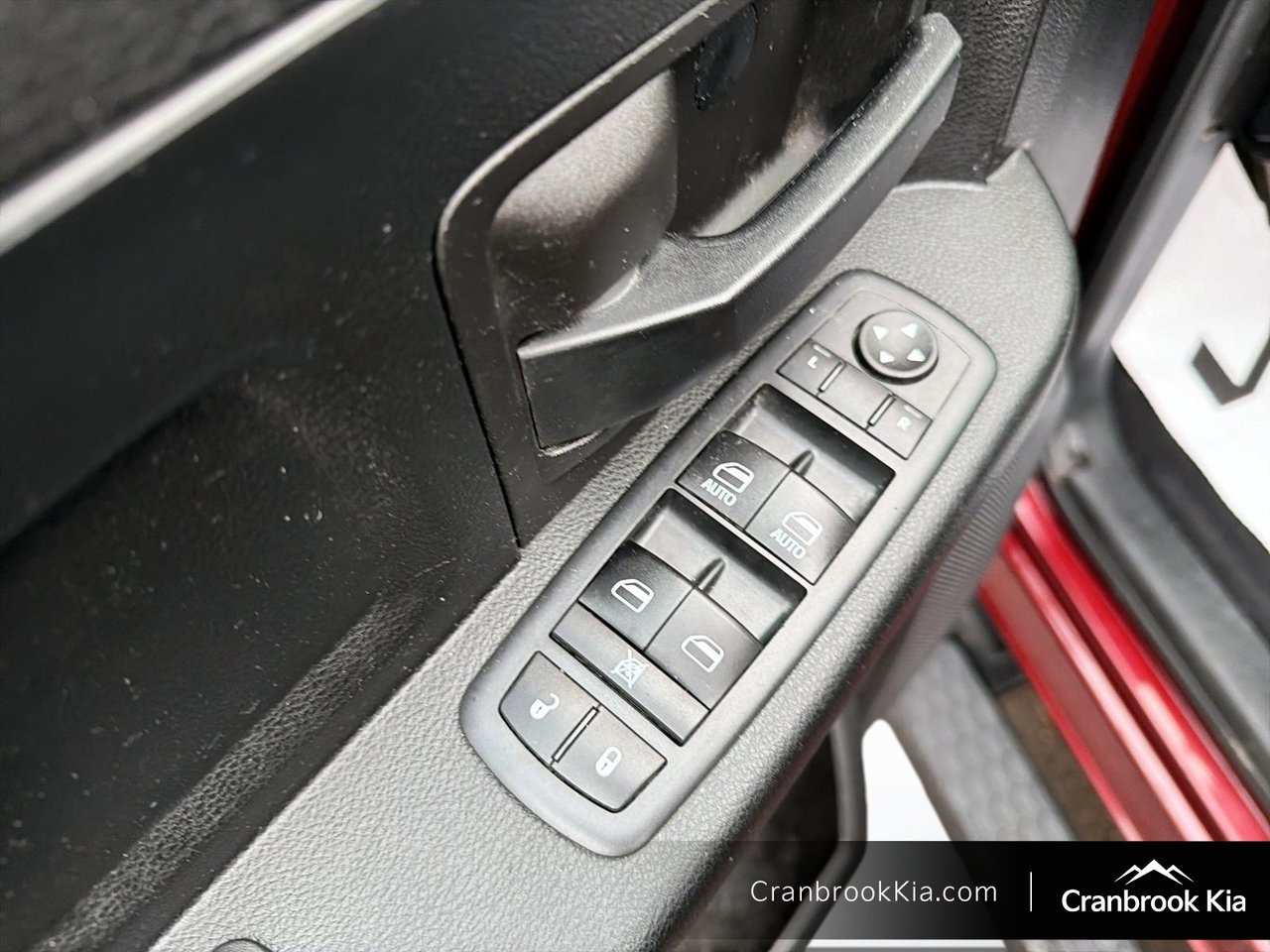 2019 Ram 1500 CLASSIC EXPRESS-10