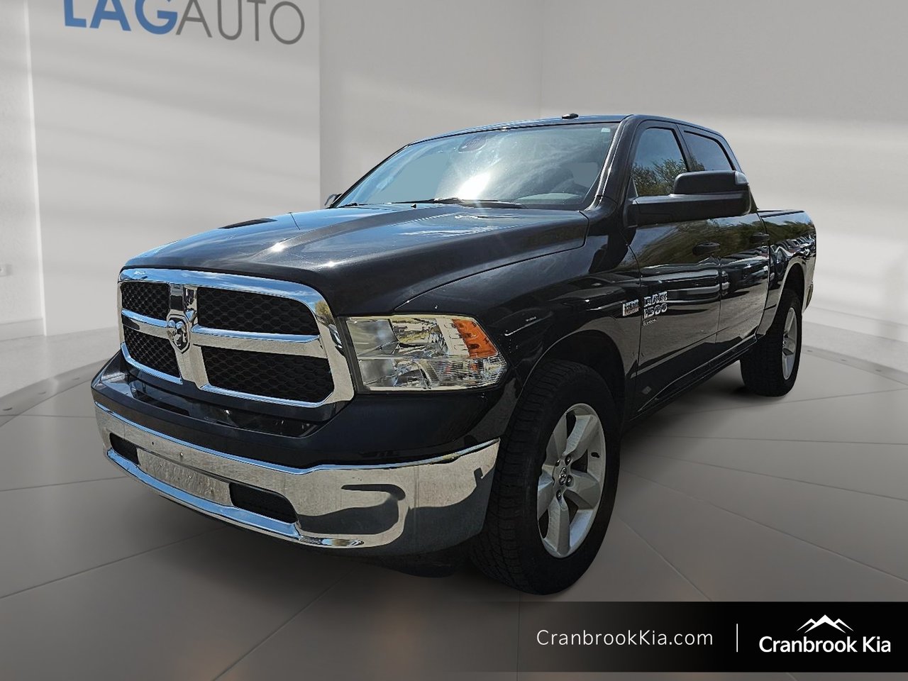2023 Ram 1500 CLASSIC SLT-0