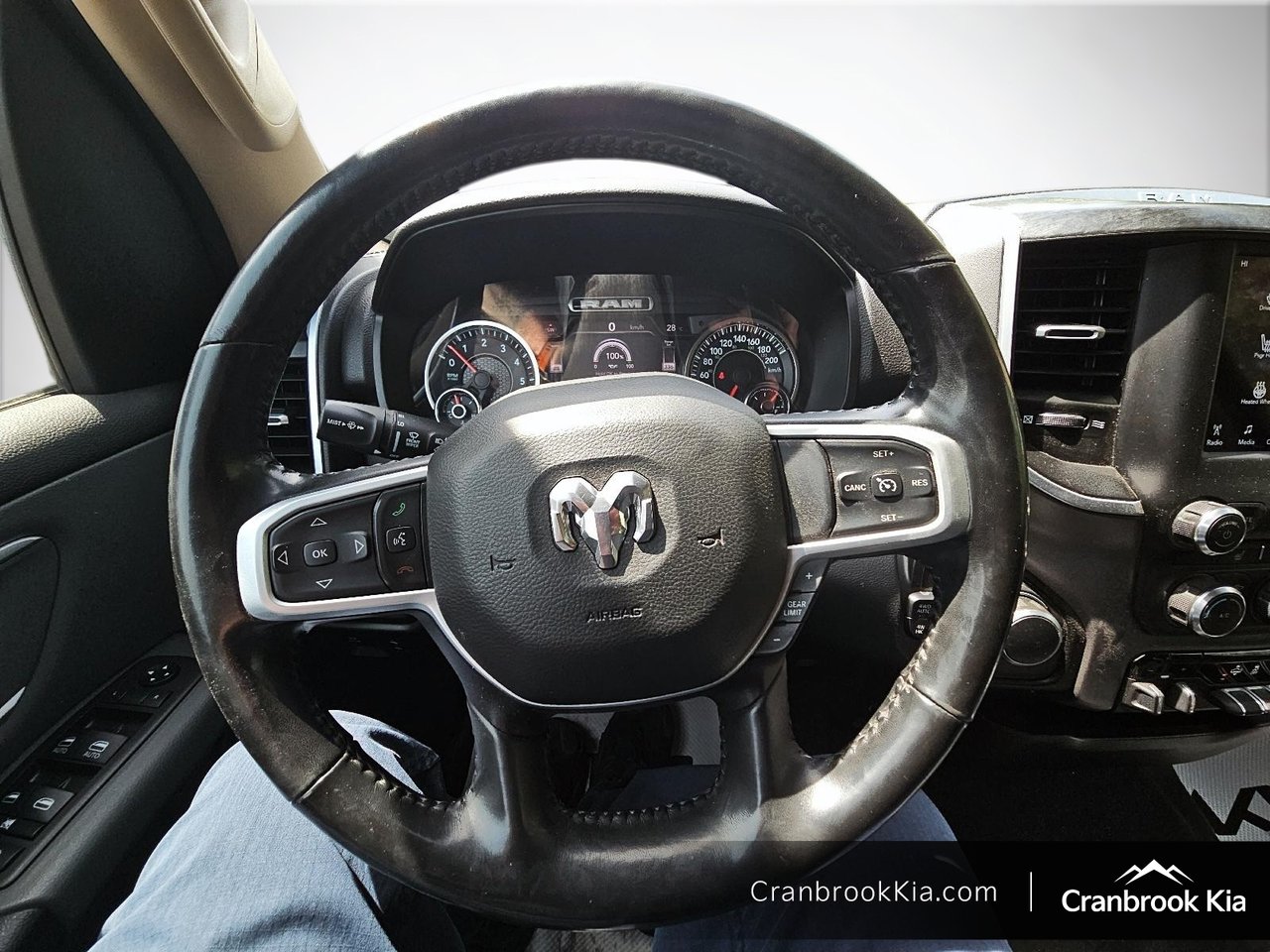 2020 Ram 1500 BIG HORN-11