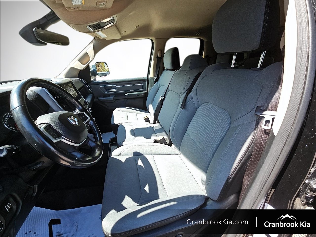 2020 Ram 1500 BIG HORN-8