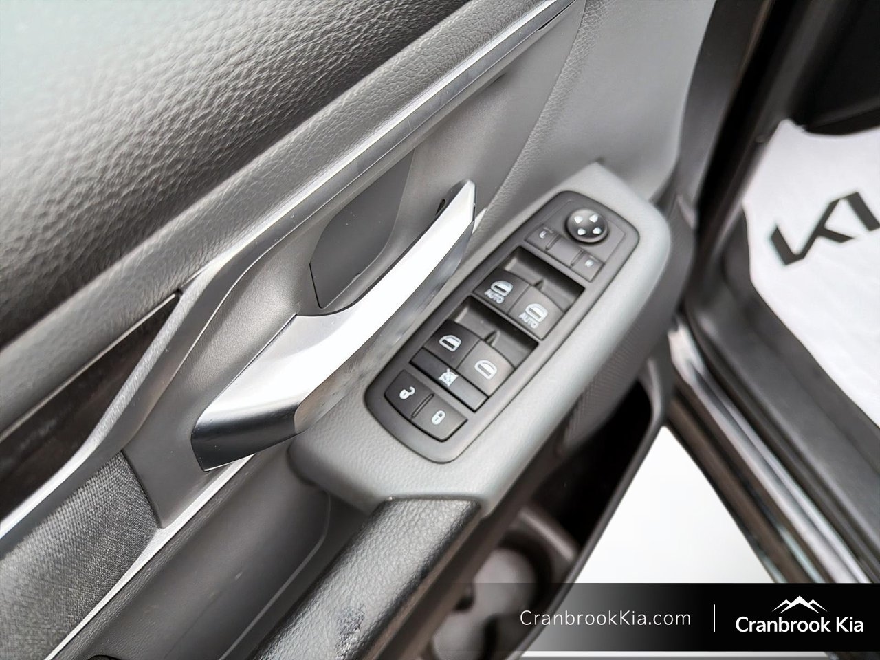 2020 Ram 1500 BIG HORN-10