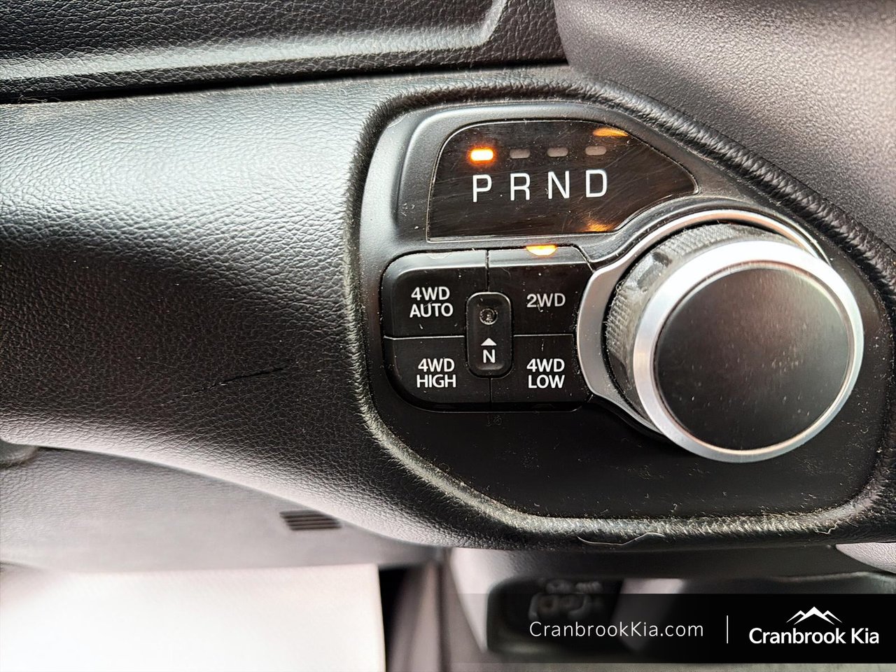 2020 Ram 1500 BIG HORN-15