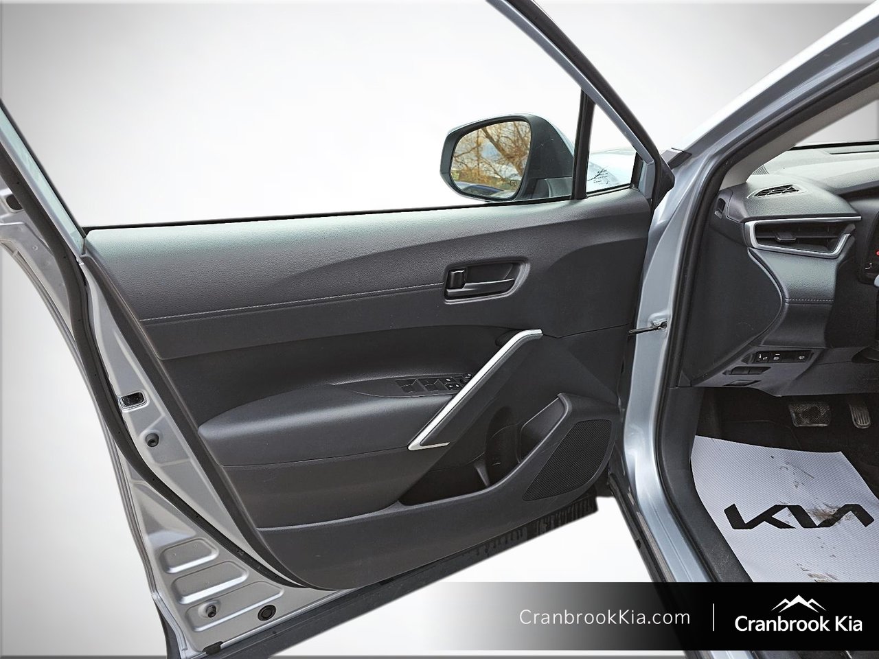 2022 Toyota COROLLA CROSS BASE-10