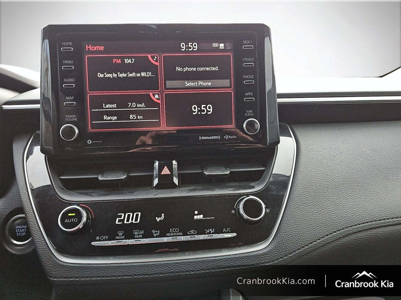 2022 Toyota COROLLA CROSS BASE-13