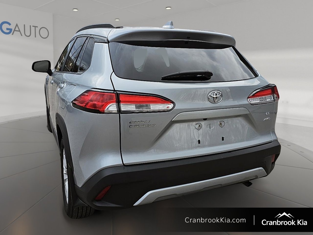 2022 Toyota COROLLA CROSS BASE-3