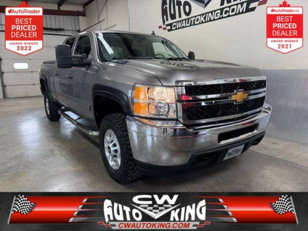 2014 Chevrolet Silverado 2500HD LT Crew Cab 4WD