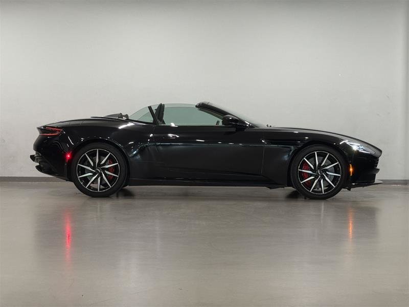 2019 Aston Martin DB11 V8 Volante-2