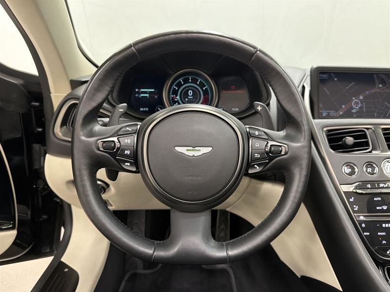 2019 Aston Martin DB11 V8 Volante-11