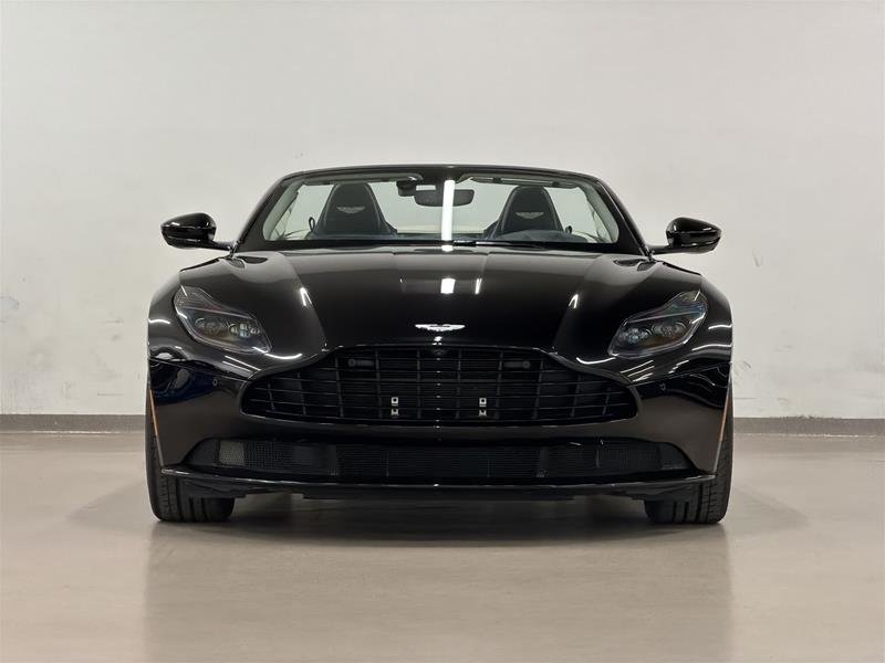 2019 Aston Martin DB11 V8 Volante-1